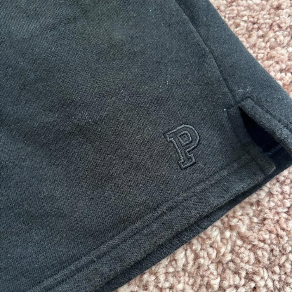 PINK Victoria Secret High Waisted Fleece Skirt Black Mini Size Medium Beach EUC